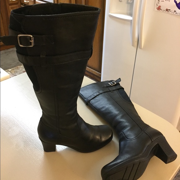 clarks black heeled boots